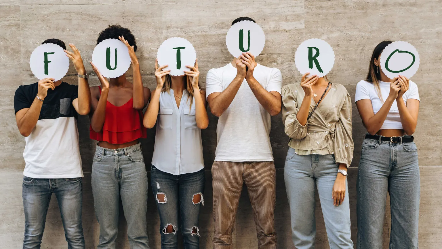 Così possiamo aiutare i giovani a coltivare la loro vita interiore