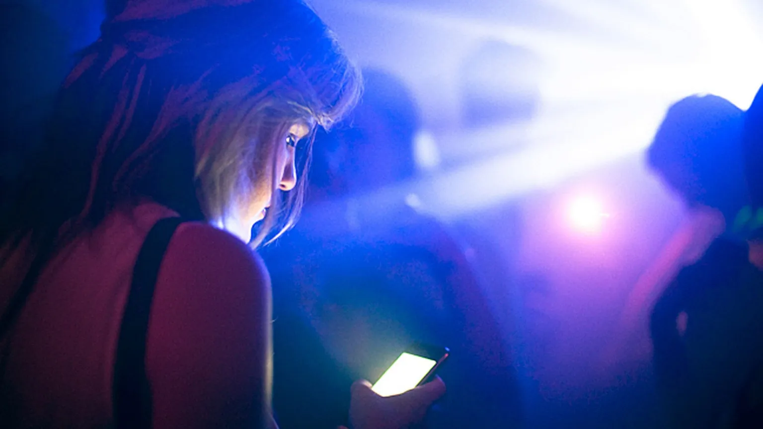 «Mi sentivo stanca e appiattita»: perché la Gen Z sta rinunciando ai social