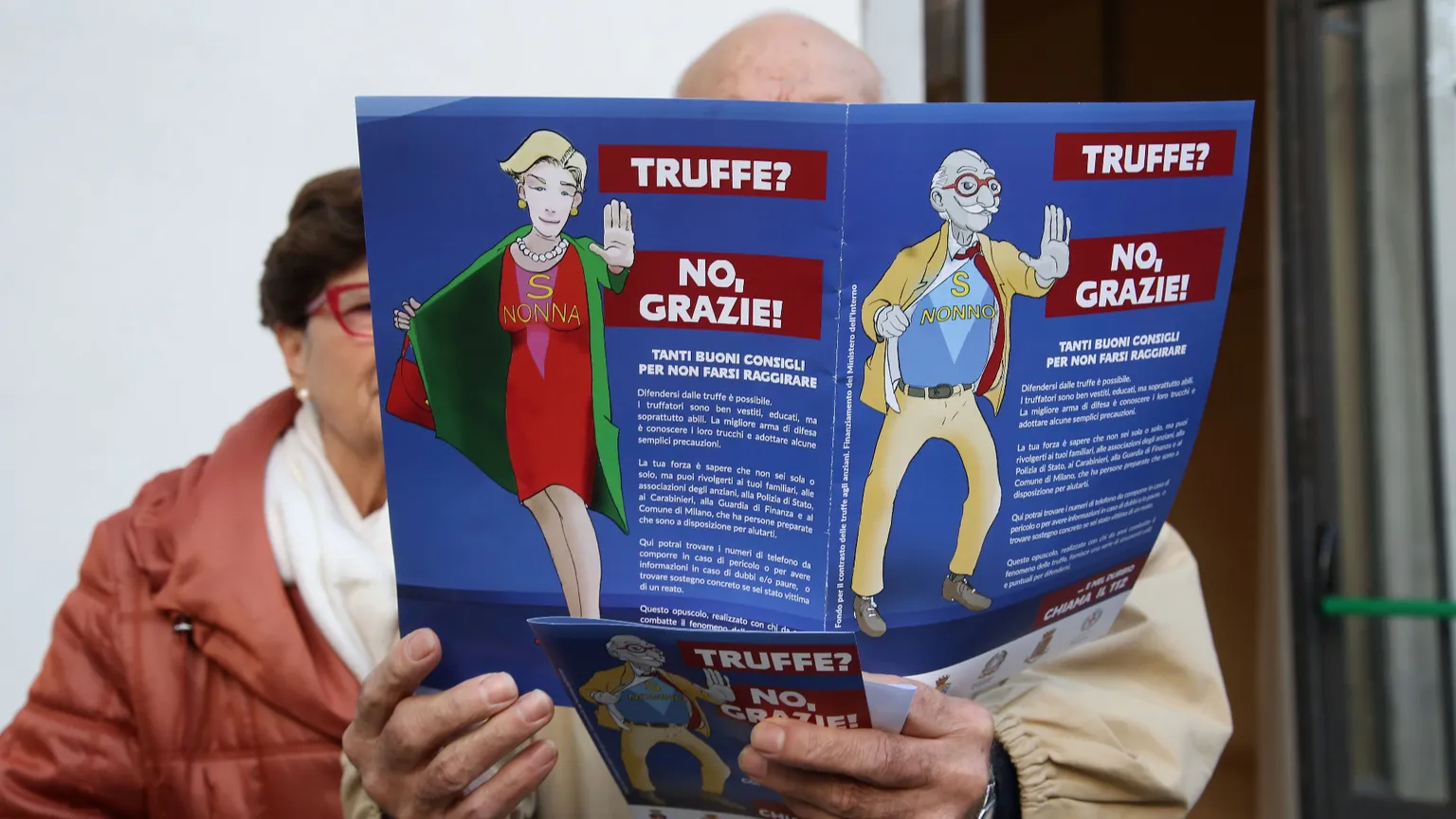 Targhe clonate, contatori fasulli, messaggi dal Cup: tutte le nuove truffe agli anziani