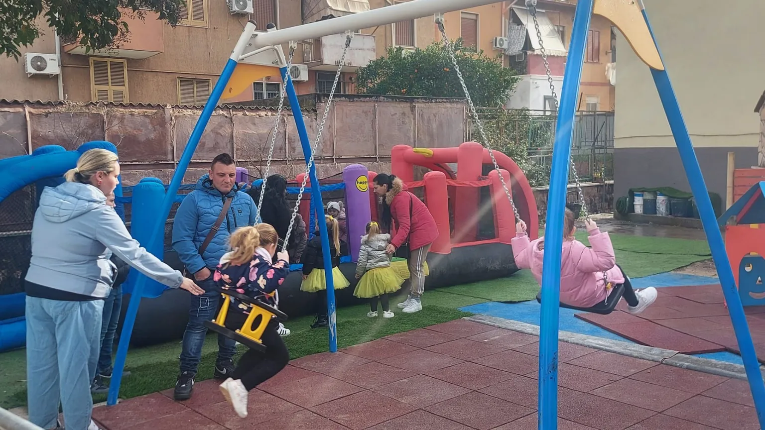 I risarcimenti da cause per l'ex Ilva
diventano spazi gioco per bimbi