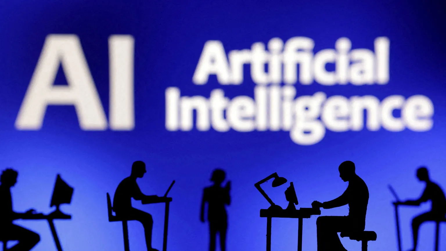 L’Intelligenza artificiale ci sfida: sappiamo custodire voci e volti umani?