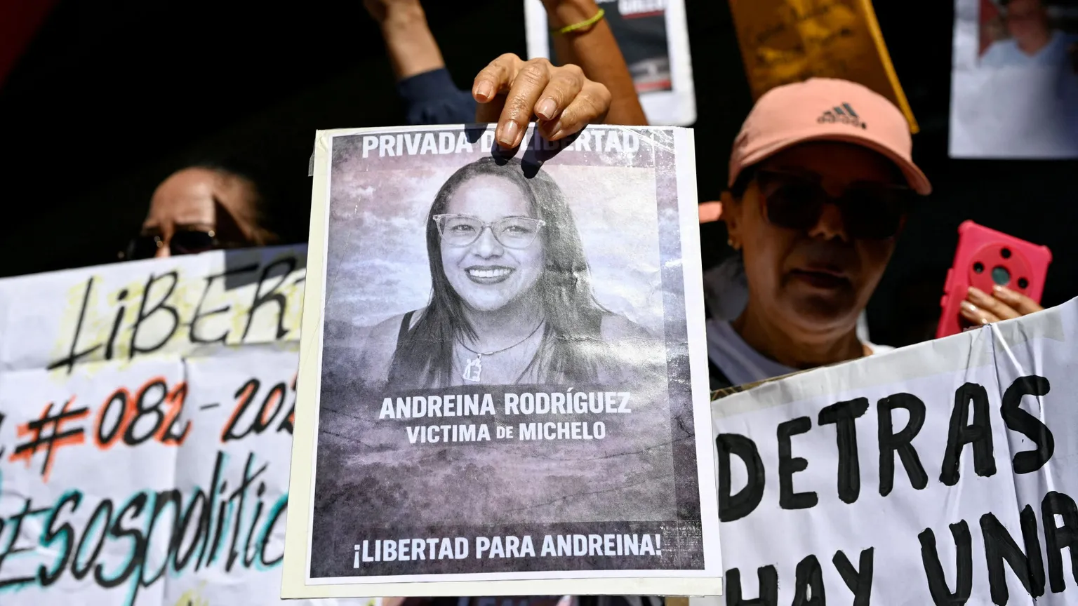 La storia di Carmen, Omaira e Yarelis, le madri del Venezuela morte alla vigilia dell'amnistia