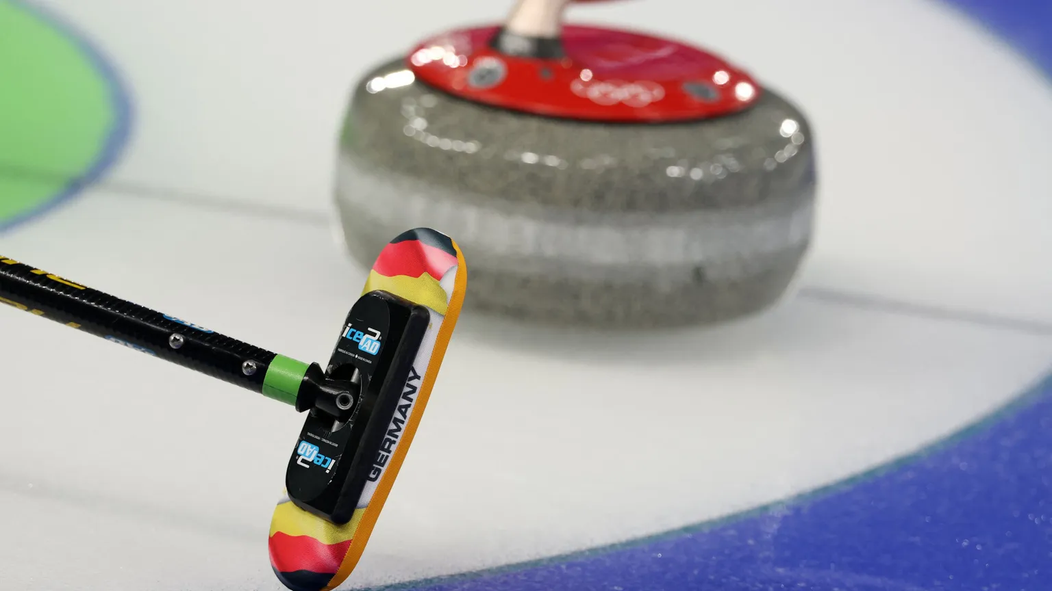 Un sasso bello: perché il curling è la vera rivelazione dei Giochi