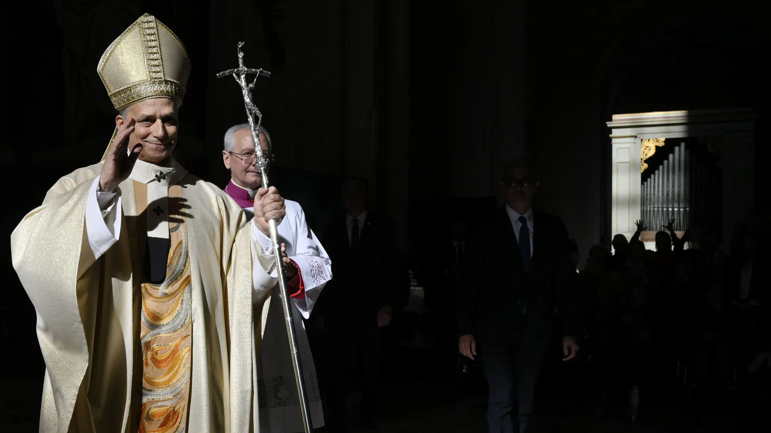 Pompei, Lampedusa, la Terra dei fuochi, Assisi e Rimini: Leone XIV abbraccia l’Italia