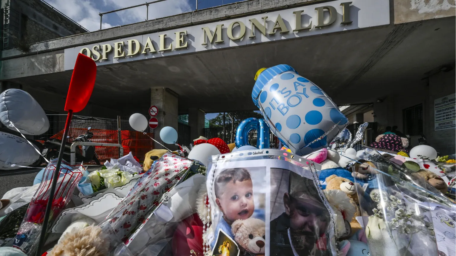 Al Monaldi c'erano 3 box per il trasporto del cuore. Eppure i medici non lo sapevano. Due sospesi