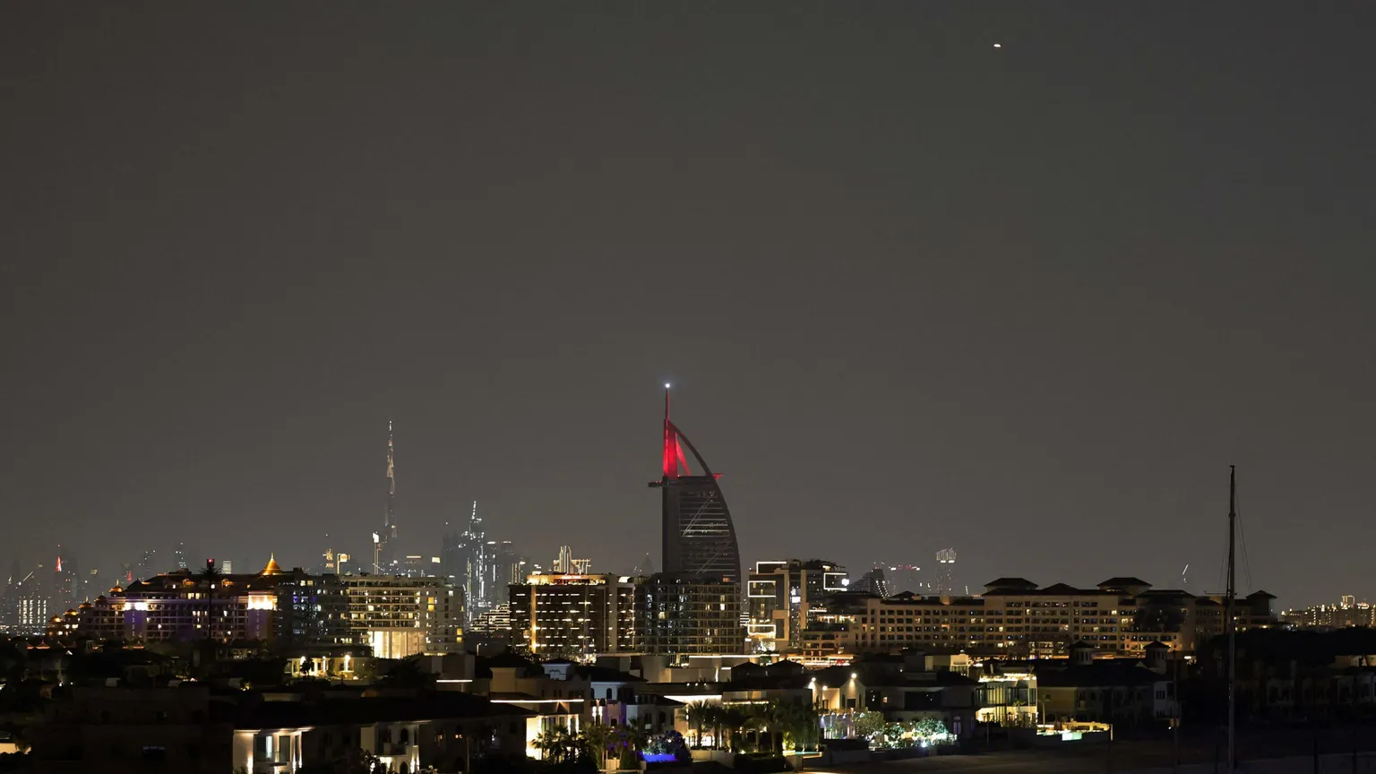 Svanisce a Dubai l’illusione della guerra sempre “altrove”