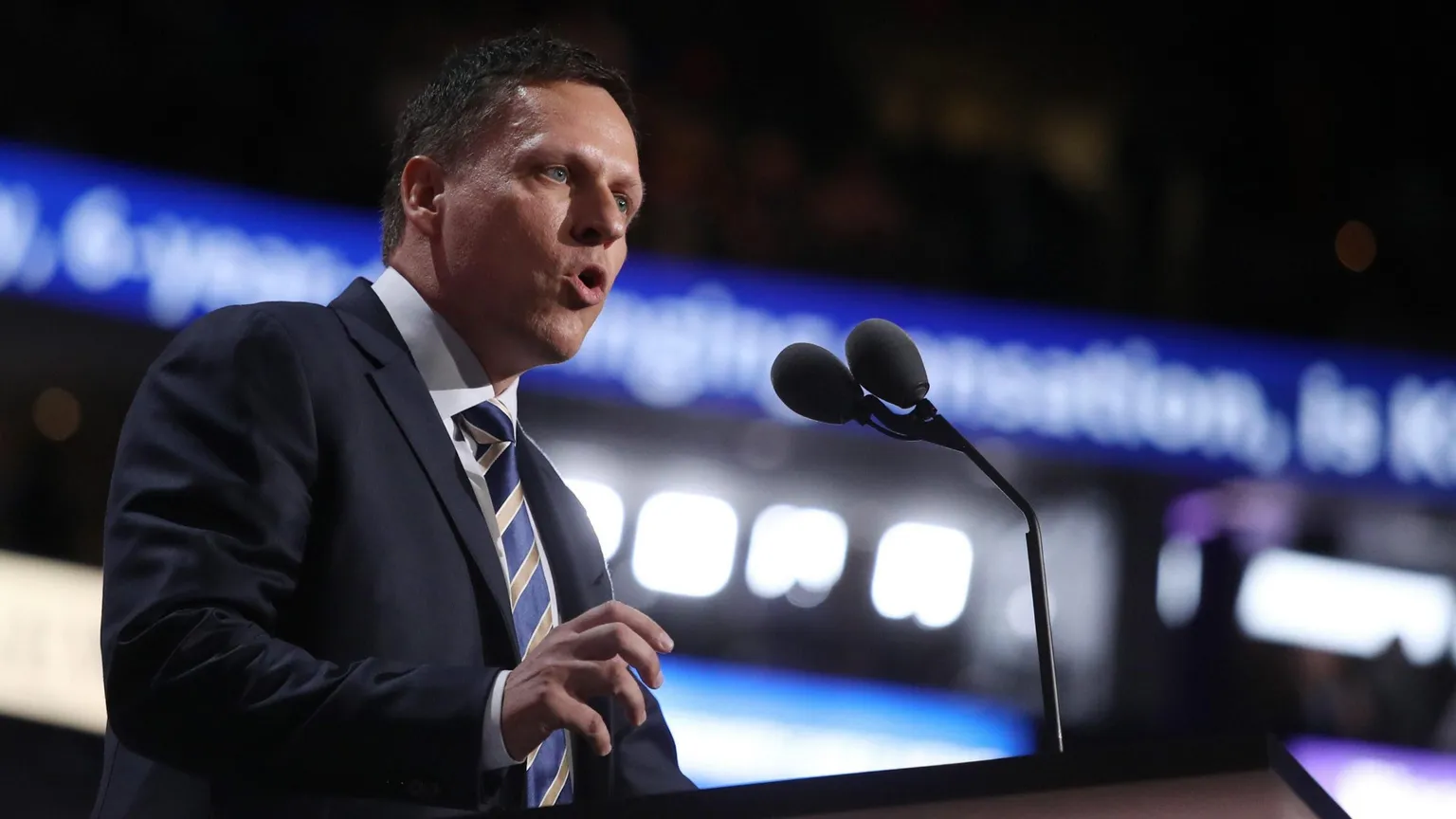 Chi è e cosa vuole davvero Peter Thiel, il cuore di tenebra del mondo digitale