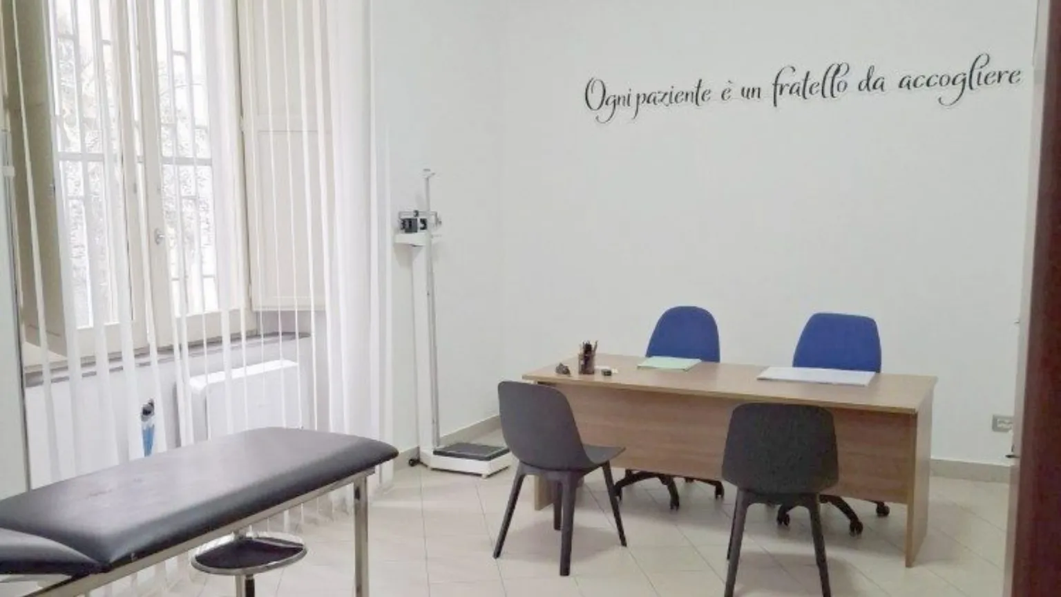 Un "ambulatorio popolare" nei locali del seminario: visite ed ecografie per i più fragili