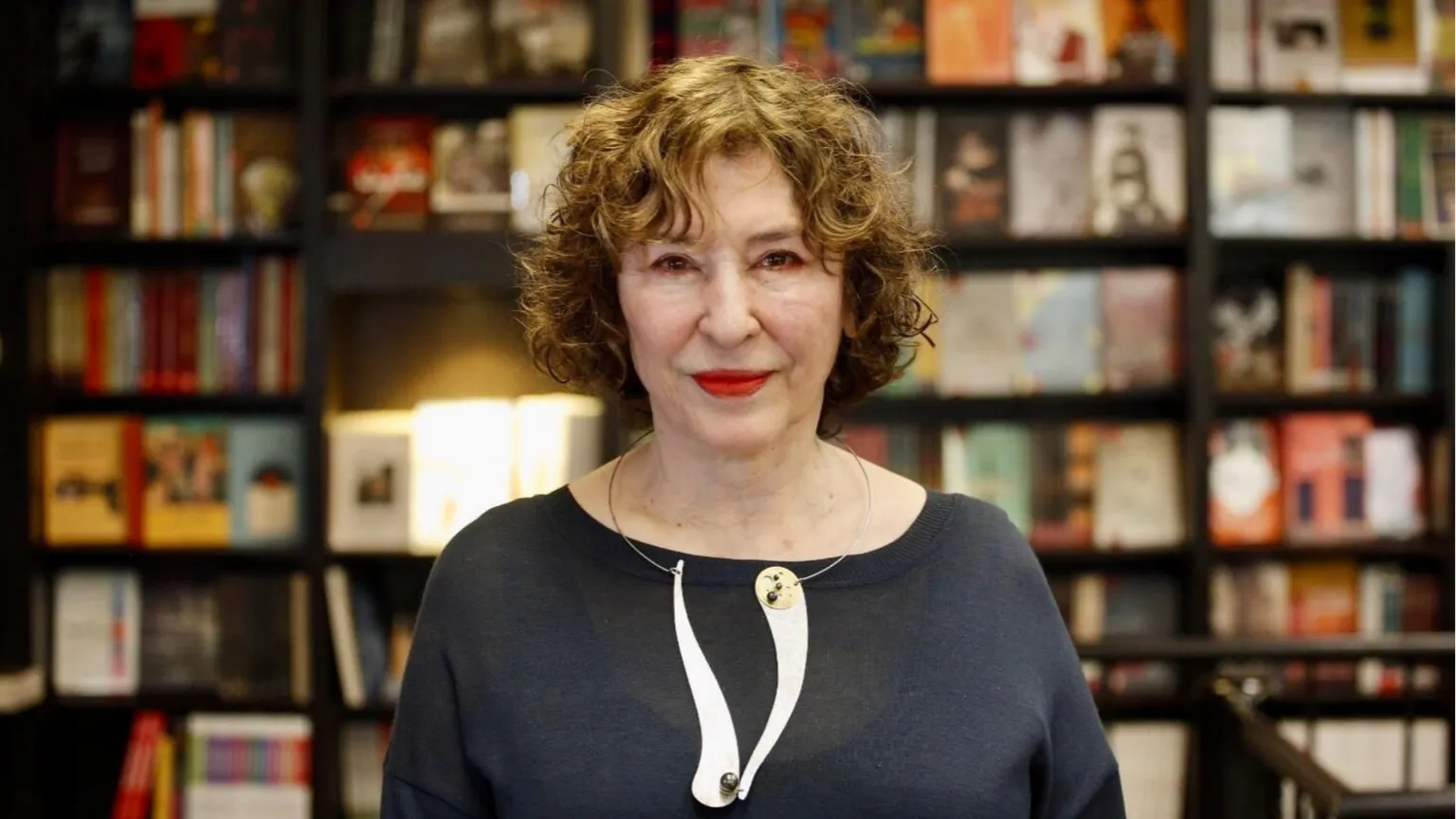 La scrittrice Azar Nafisi: «Il mondo ha dimenticato
il popolo iraniano che soffre»
