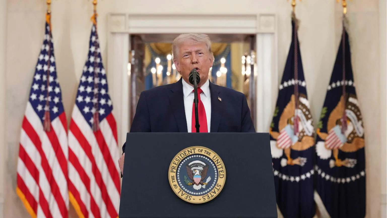 Trump dice che la guerra in Iran «finirà presto» ma non spiega quando
