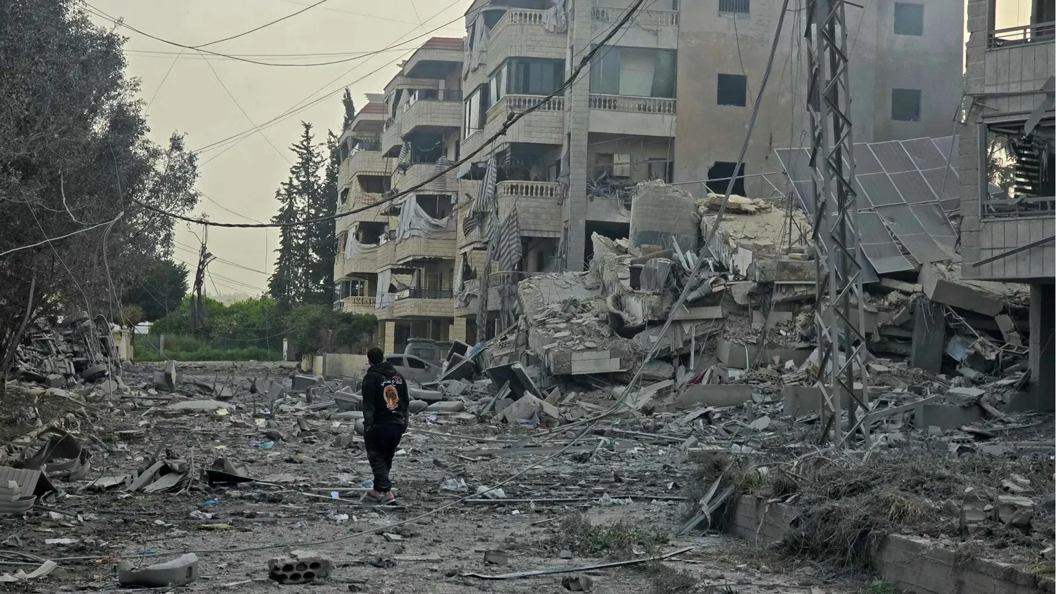 La guerra arriva nella Bekaa. L'Onu: Israele sabota i caschi blu