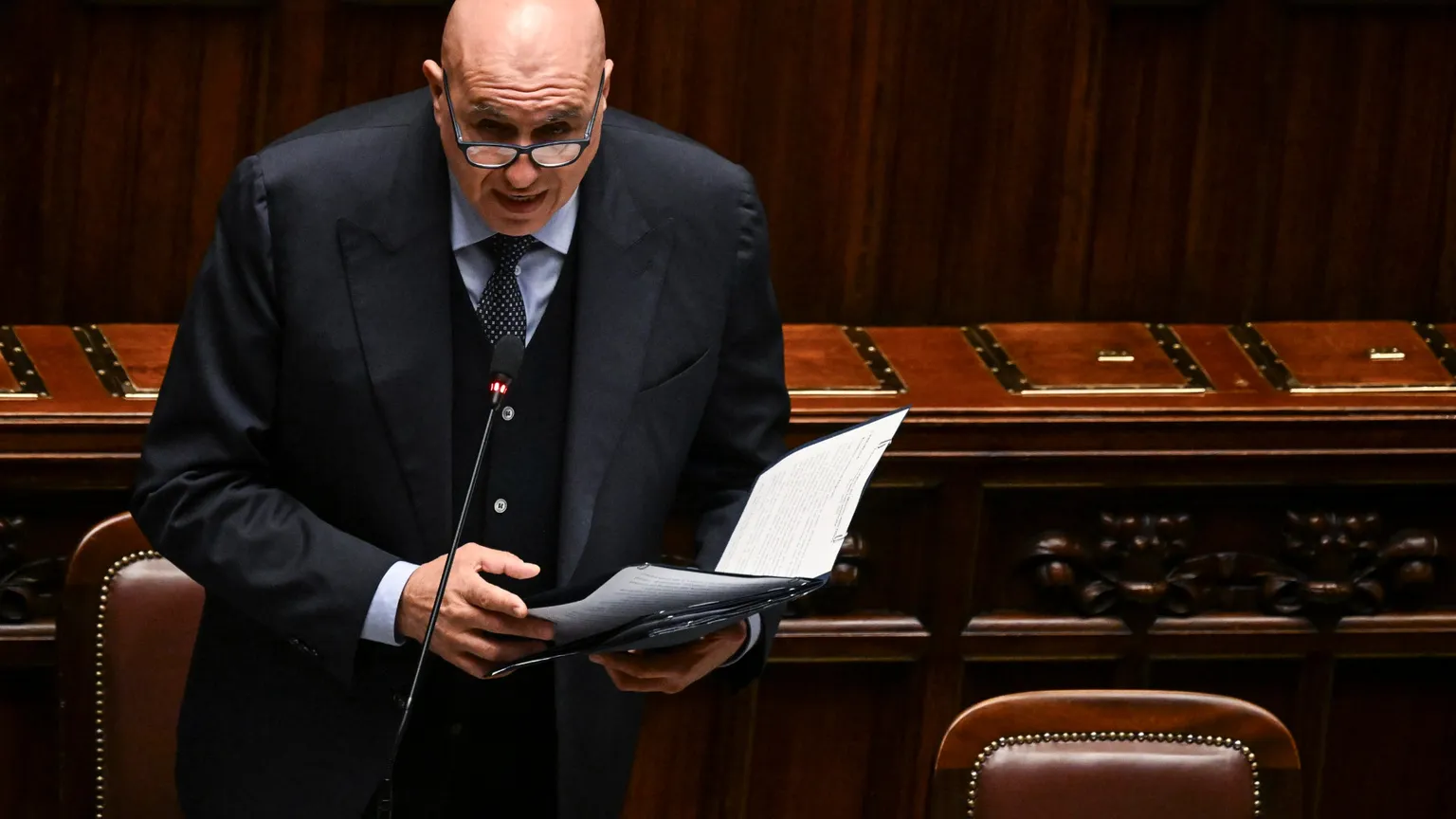 Il ministro della Difesa Guido Crosetto