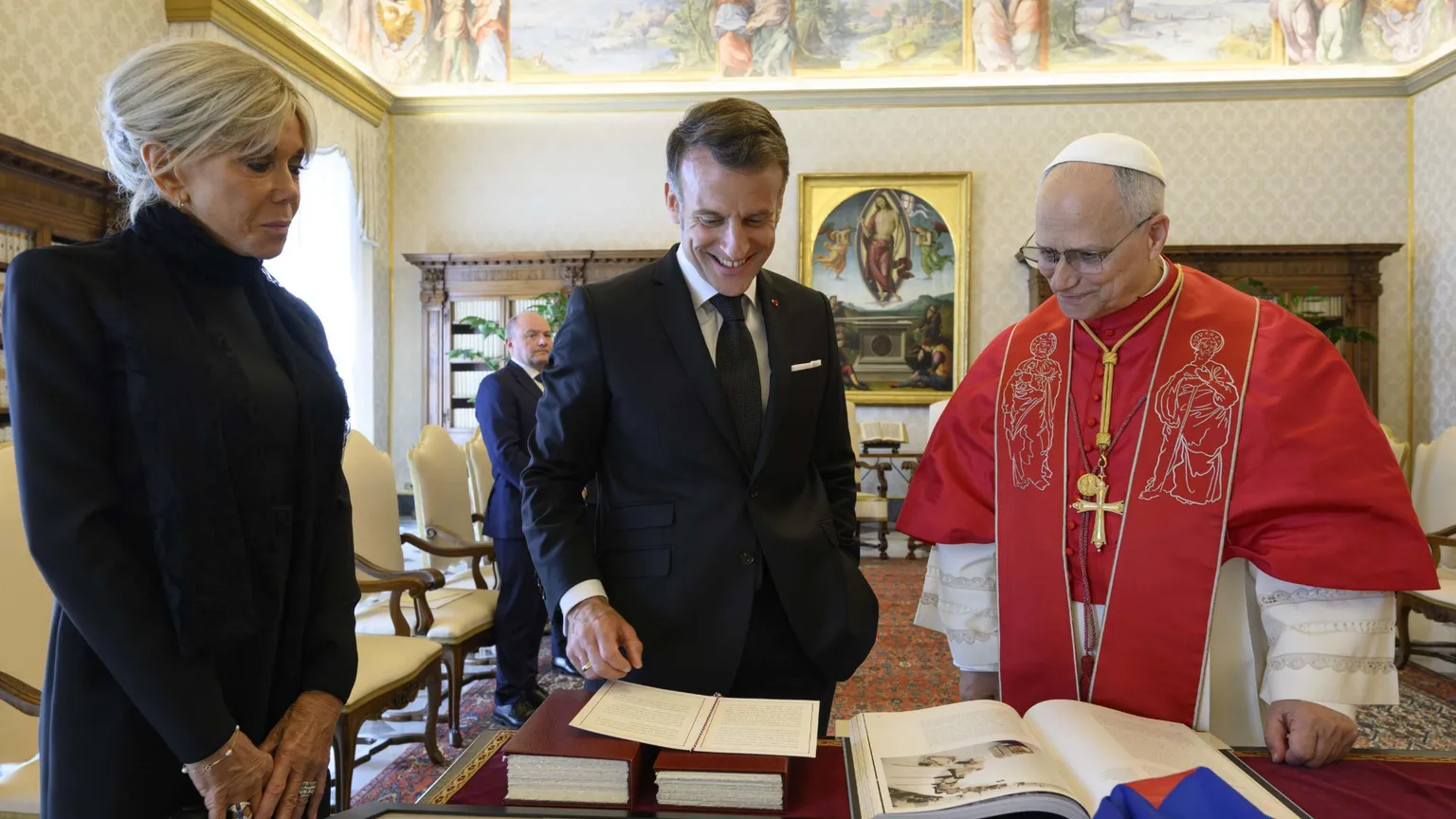 La diplomazia di papa Leone XIV: la rete paziente e la tenace via del dialogo. Anche con Washington