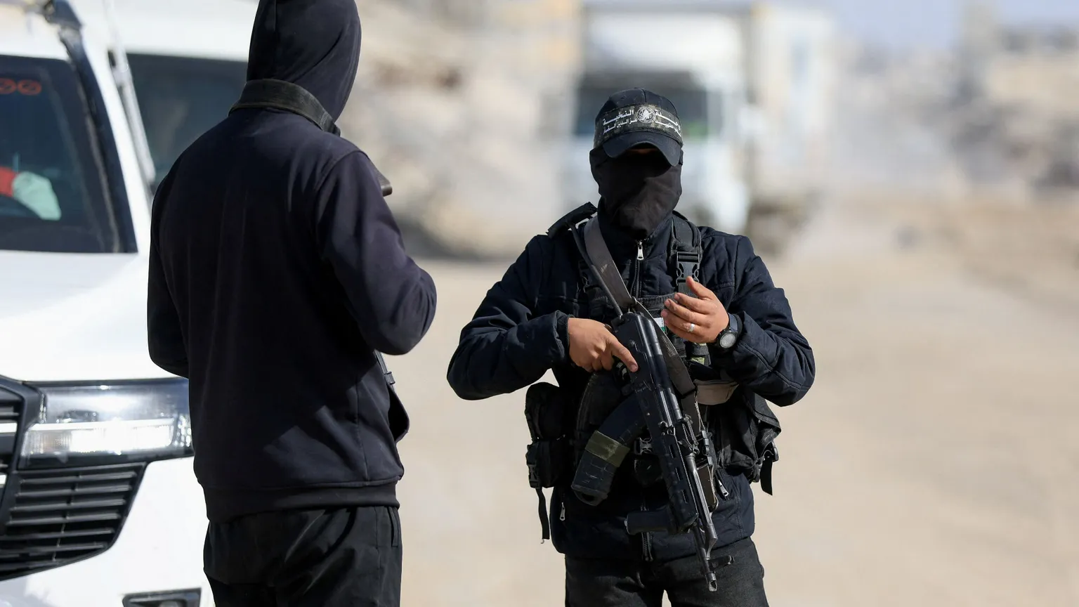 Palestina, Hamas apre al disarmo e tratta con Abu Mazen: è la prima volta