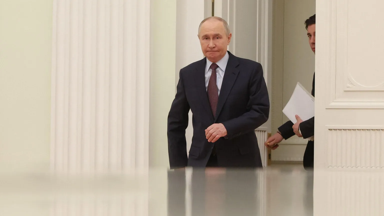 Una mini-tregua, un accordo per l'Ucraina "vicino": le promesse di Putin a Trump