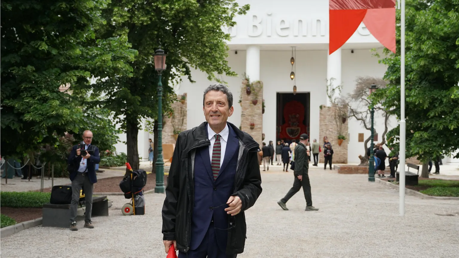 La lettera di Buttafuoco ad Avvenire: la Biennale di Venezia come “campo di forze”