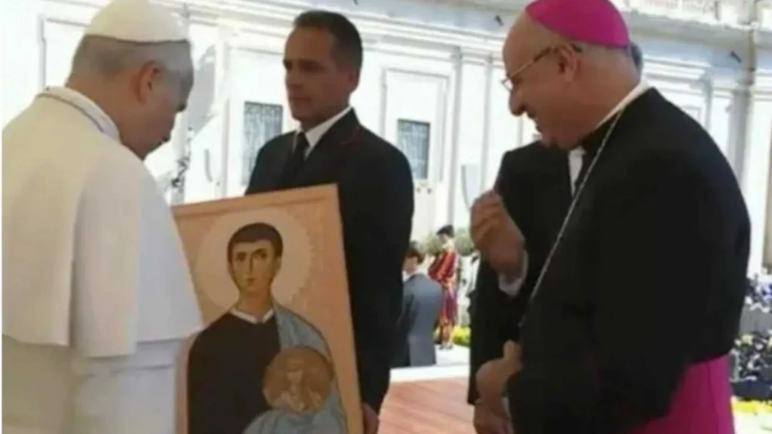 Piazza San Pietro, 8 aprile 2026: Leone XIV benedice l’icona di san Gerardo Maiella