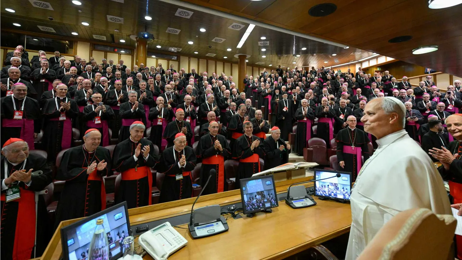 Leone XIV e la Chiesa italiana: il coraggio dell’essenziale