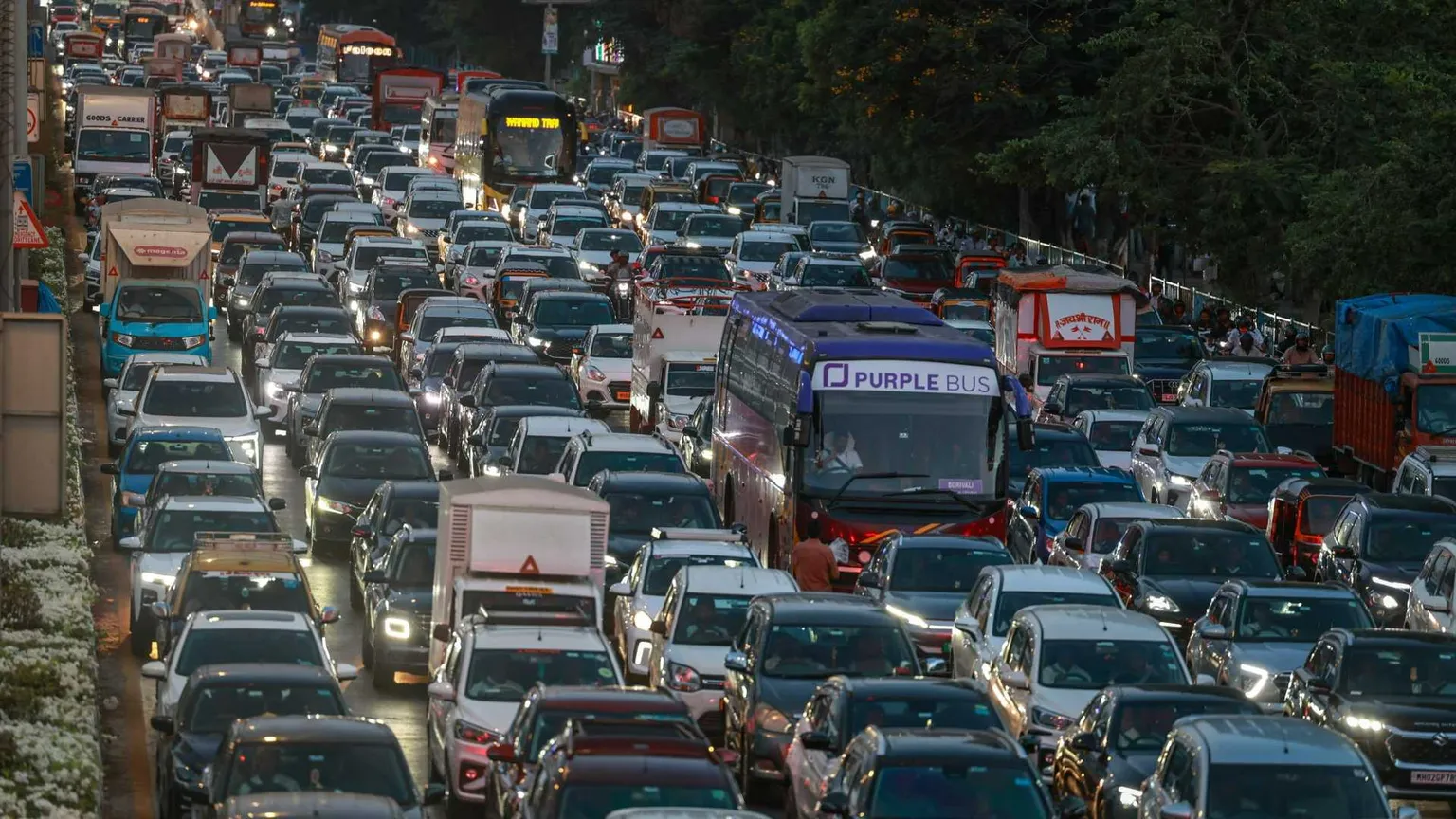 Il traffico è uno dei "mali" endemici che affliggono l'India
