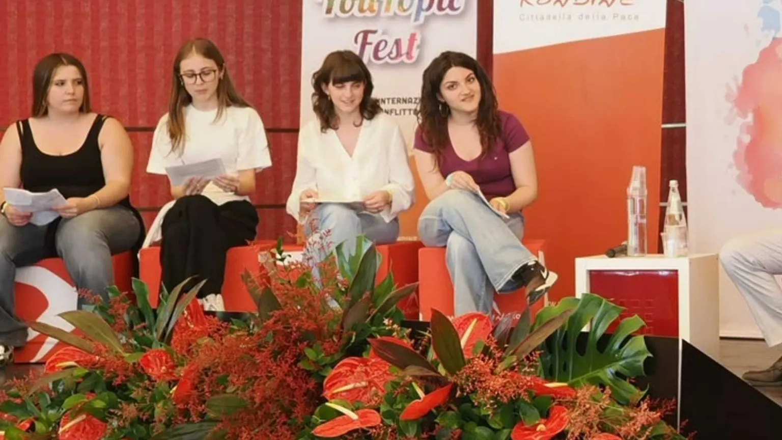 Le quattro studentesse della Sezione Rondine di altrettanti licei italiani / Rondine