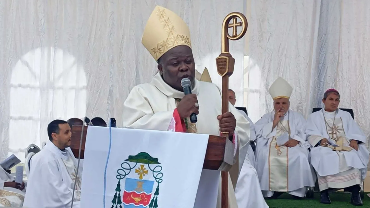 Il vescovo di Quelimane, in Mozambico, è stato ucciso a colpi d'arma da fuoco