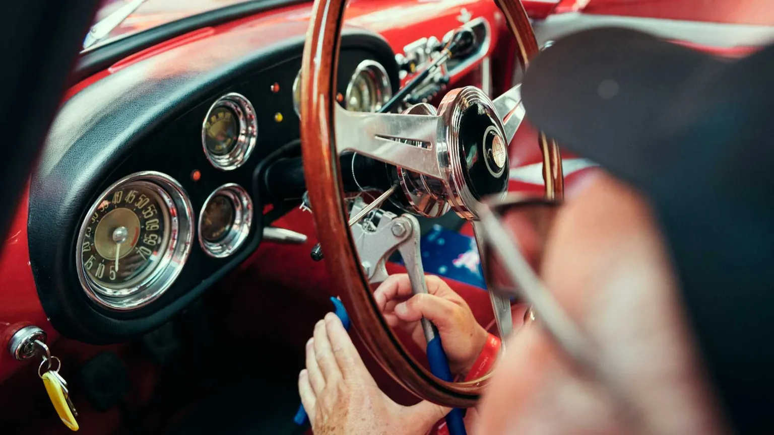 La 1000 Miglia torna indietro e accelera verso il centenario