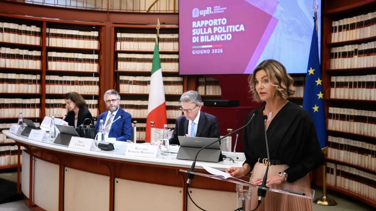 La presidente dell'Ufficio parlamentare di Bilancio, Lilia Cavallari, durante la presentazione del Rapporto sulla politica di bilancio 2026 alla Camera. (Foto Upb)