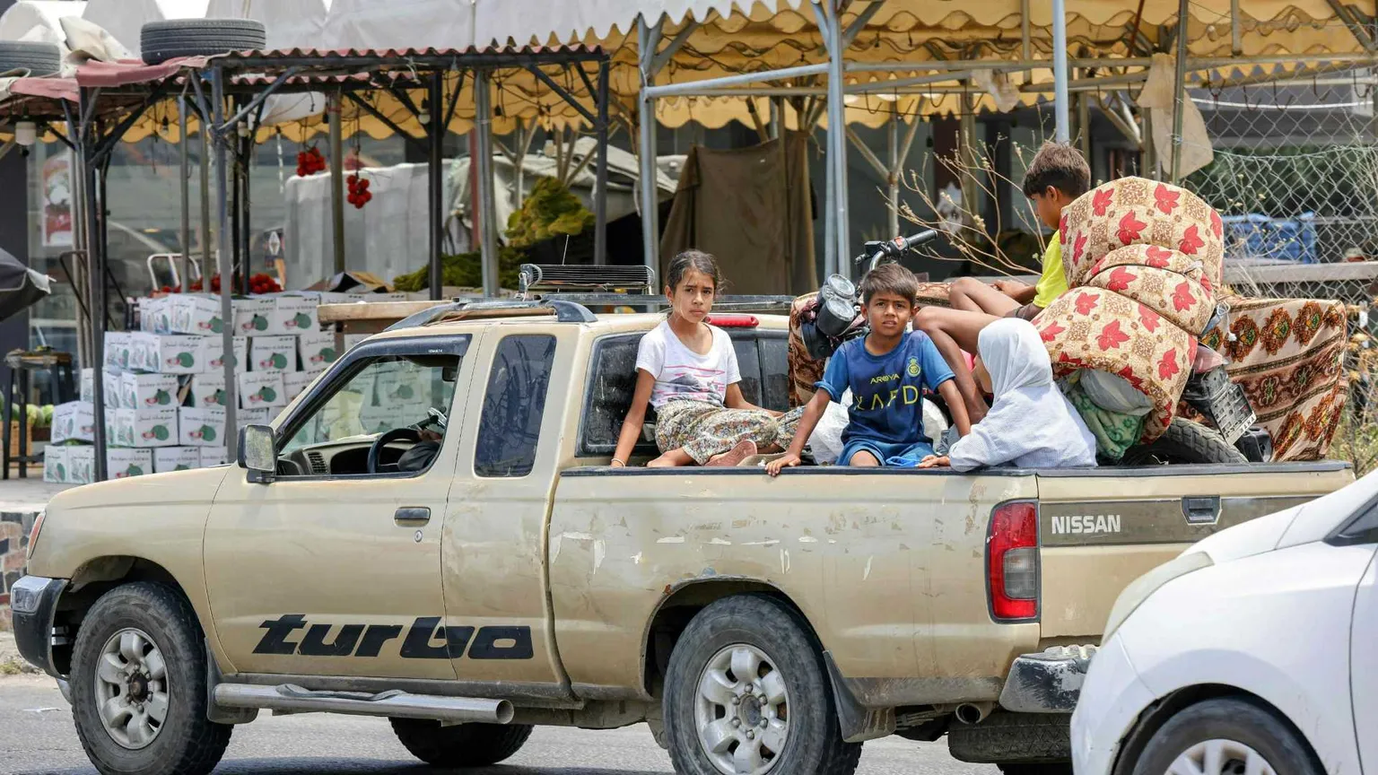 L’agonia di Tiro, in Libano, dove i cristiani sono al bivio tra fuga e resistenza