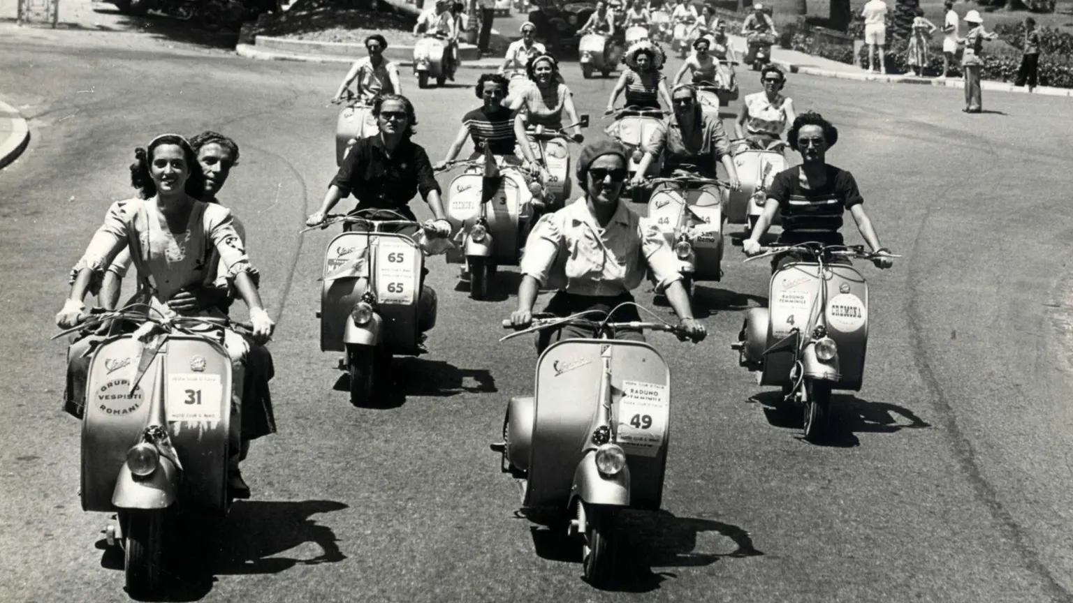 Ottant’anni di un mito. Così “l’Italia s’è Vespa”