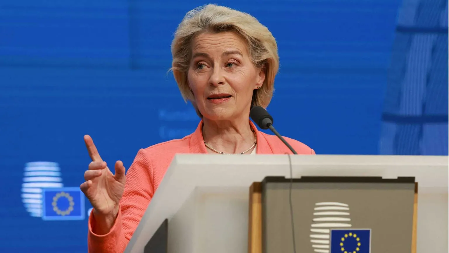 Importazioni cresciute del 45%, la Ue prepara la strategia anti-Cina