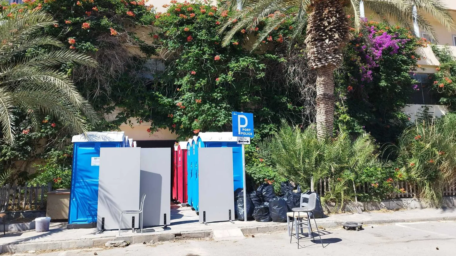 Creta è la nuova Lampedusa:
l'isola non sa più come accogliere i migranti