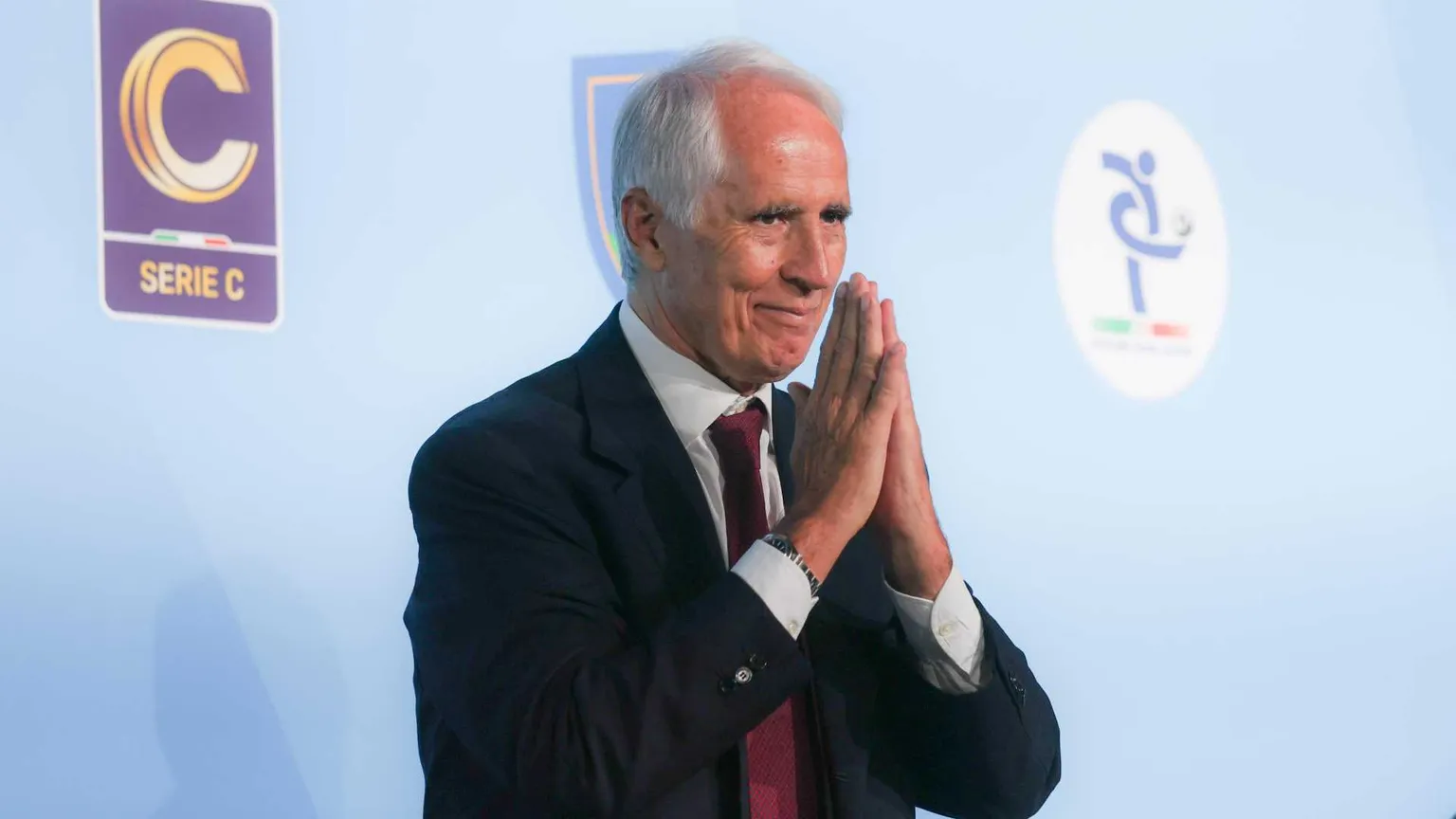 Malagò nuovo presidente Figc: perché è l'anno zero del calcio italiano
