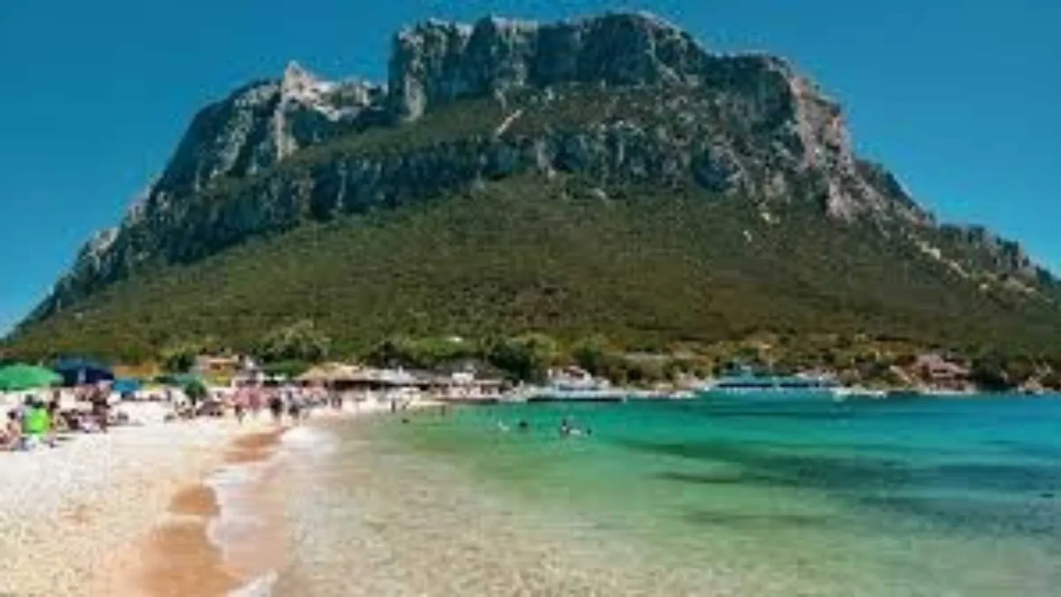 Stop al resort extralusso in Sardegna: ora la Zes diventa un caso