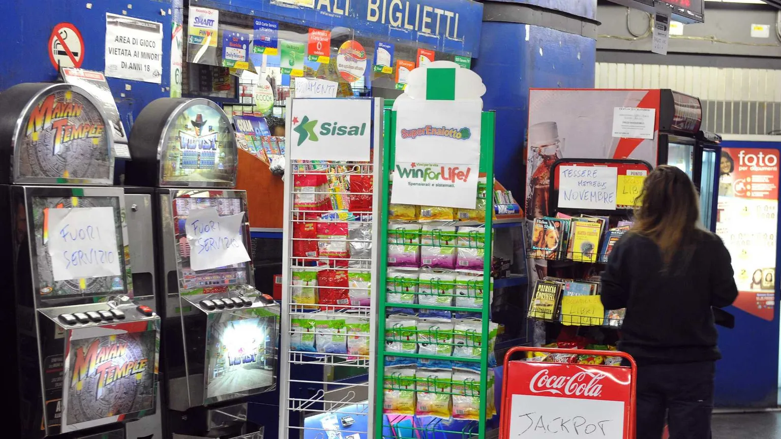 L'azzardo è sempre più un affare di mafia: 23 arresti per maxi-inchiesta pugliese