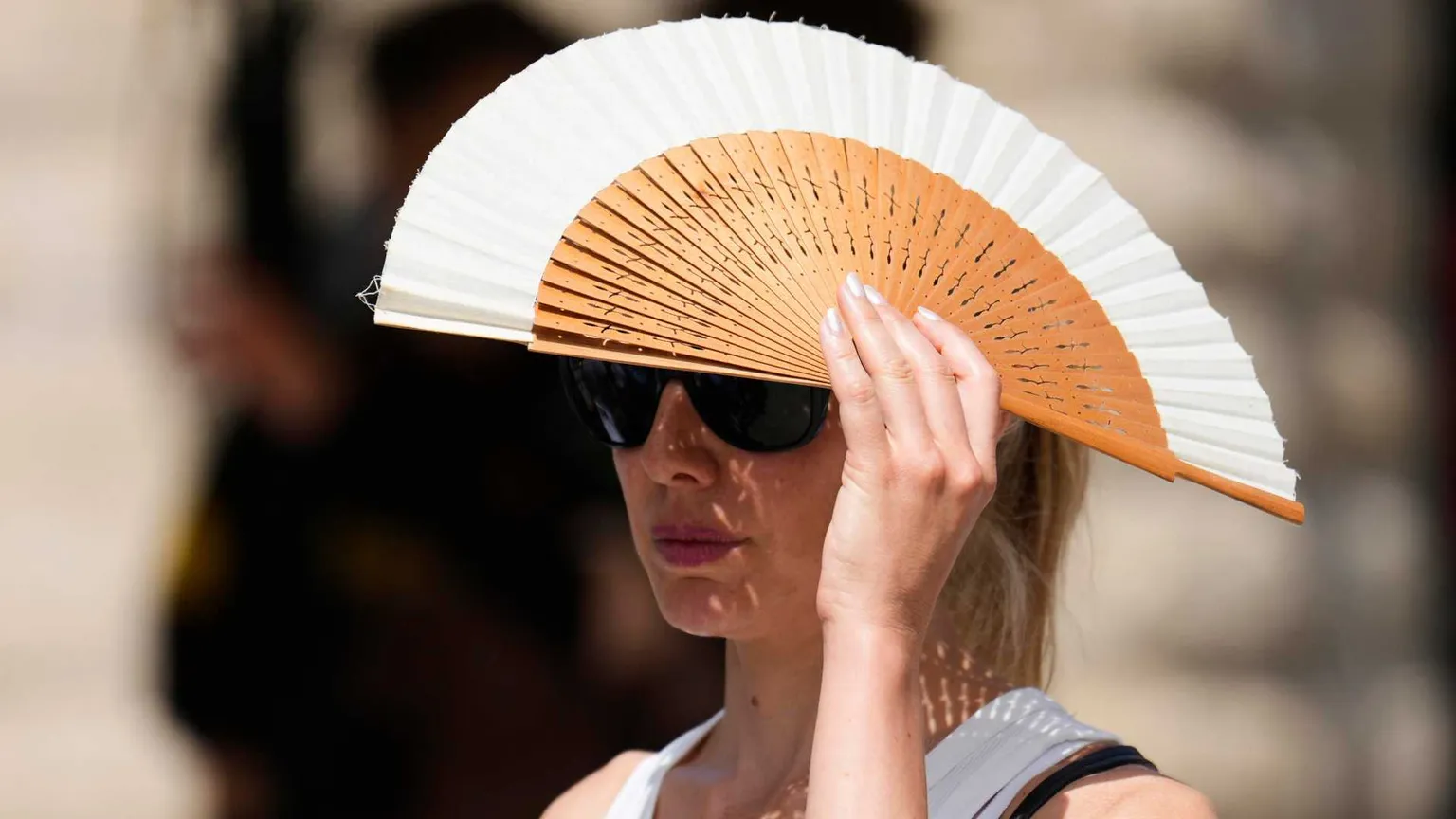 In Europa è epidemia da caldo: ecco cosa occorre fare (e cosa non si sta facendo)