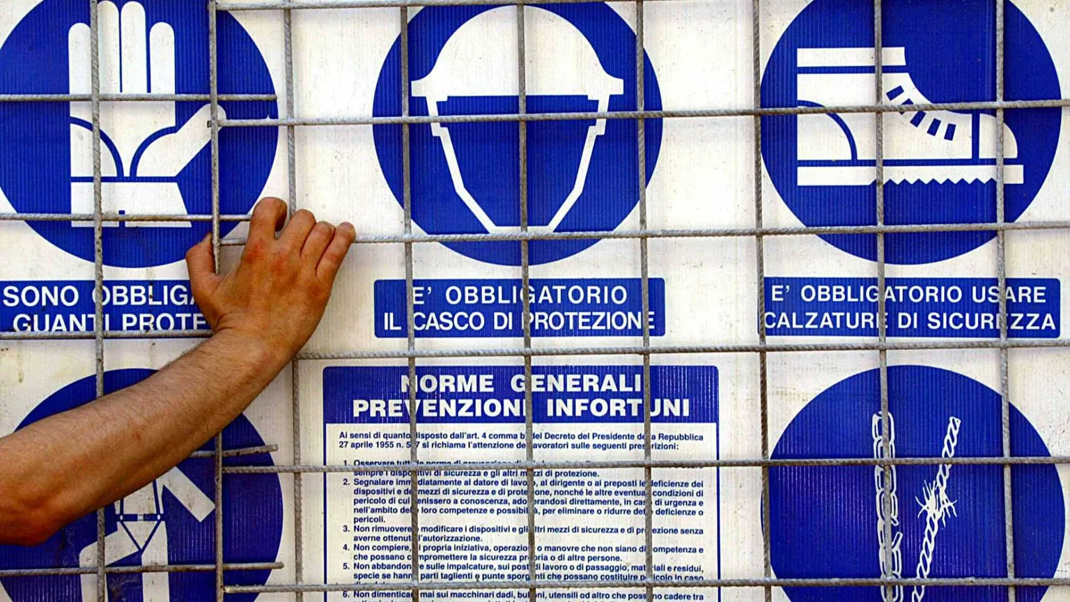 Sul lavoro si muore: ci sono state 7 vittime in 48 ore. «Il sistema non funziona»