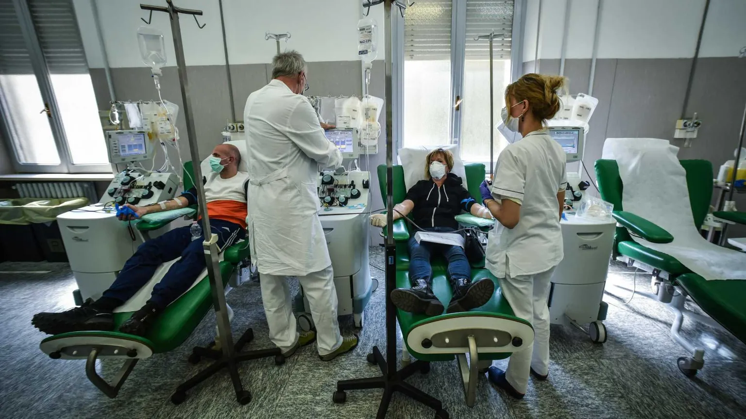 Manteniamo un limite giuridico al suicidio assistito: bisogna proteggere i malati