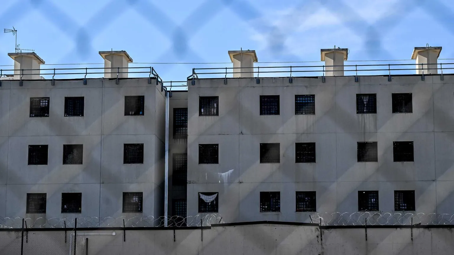 I riflettori del carcere su un solo (nuovo) detenuto. E gli altri 65mila?