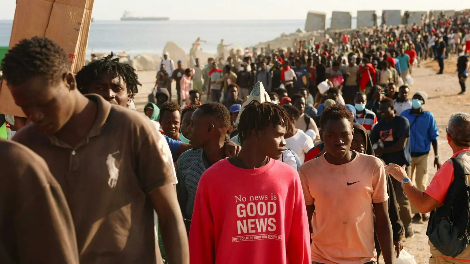 Migranti nell'exclave spagnola di Ceuta