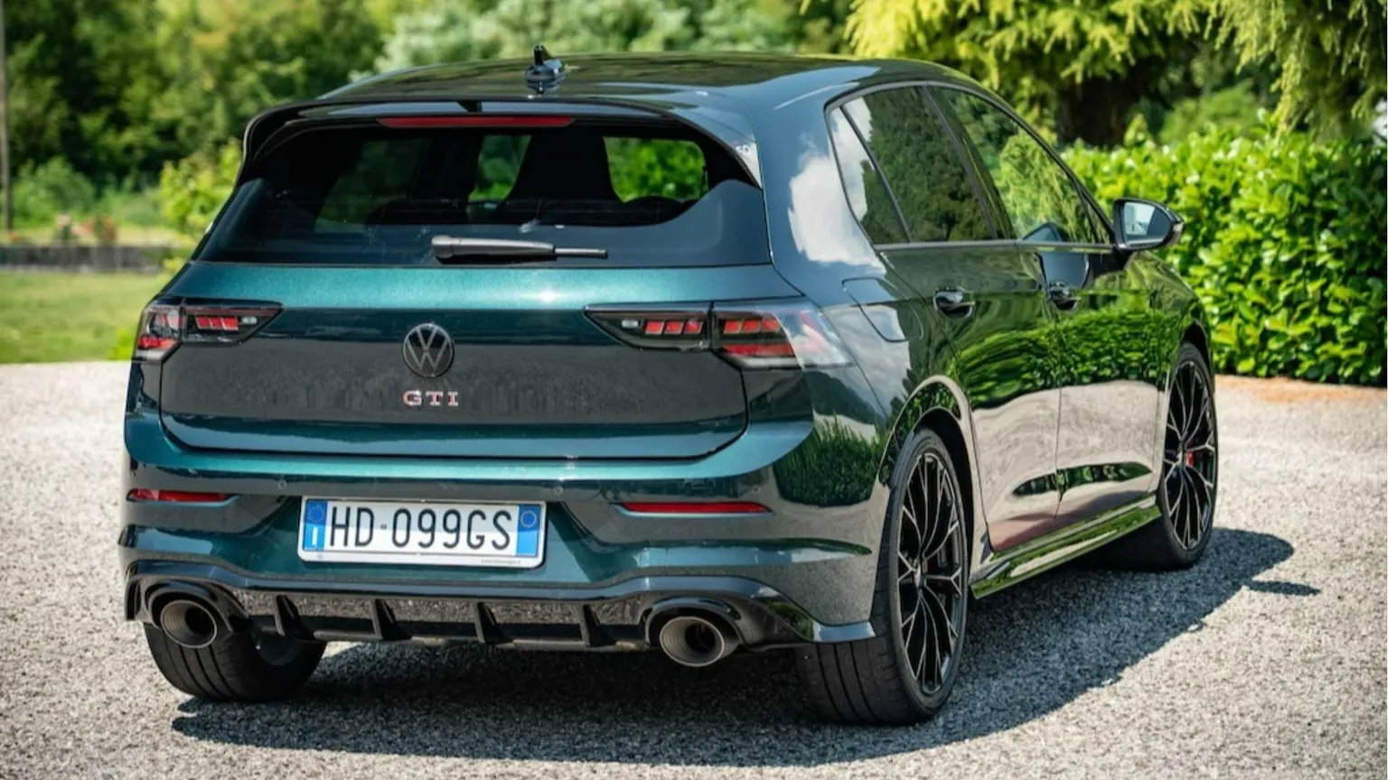 Golf GTI Edition 50: 325 CV di pura adrenalina per festeggiare 50 anni di un mito