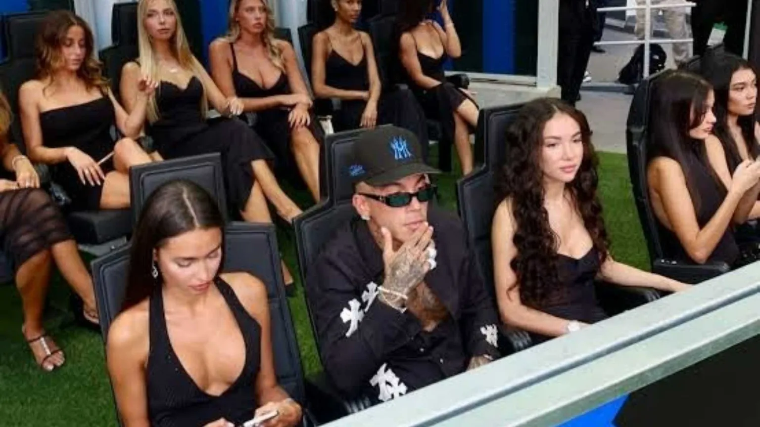 Le 10 ragazze di San Siro e quella valanga di critiche che ci rende ottimisti