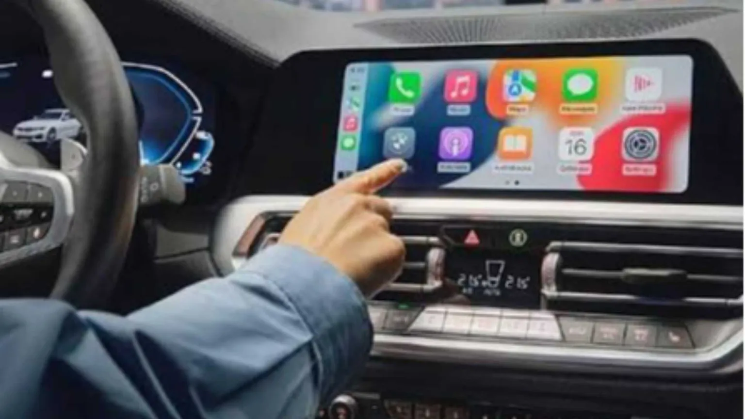 Apple e il nuovo Car Play: ecco come cambia la vita in automobile