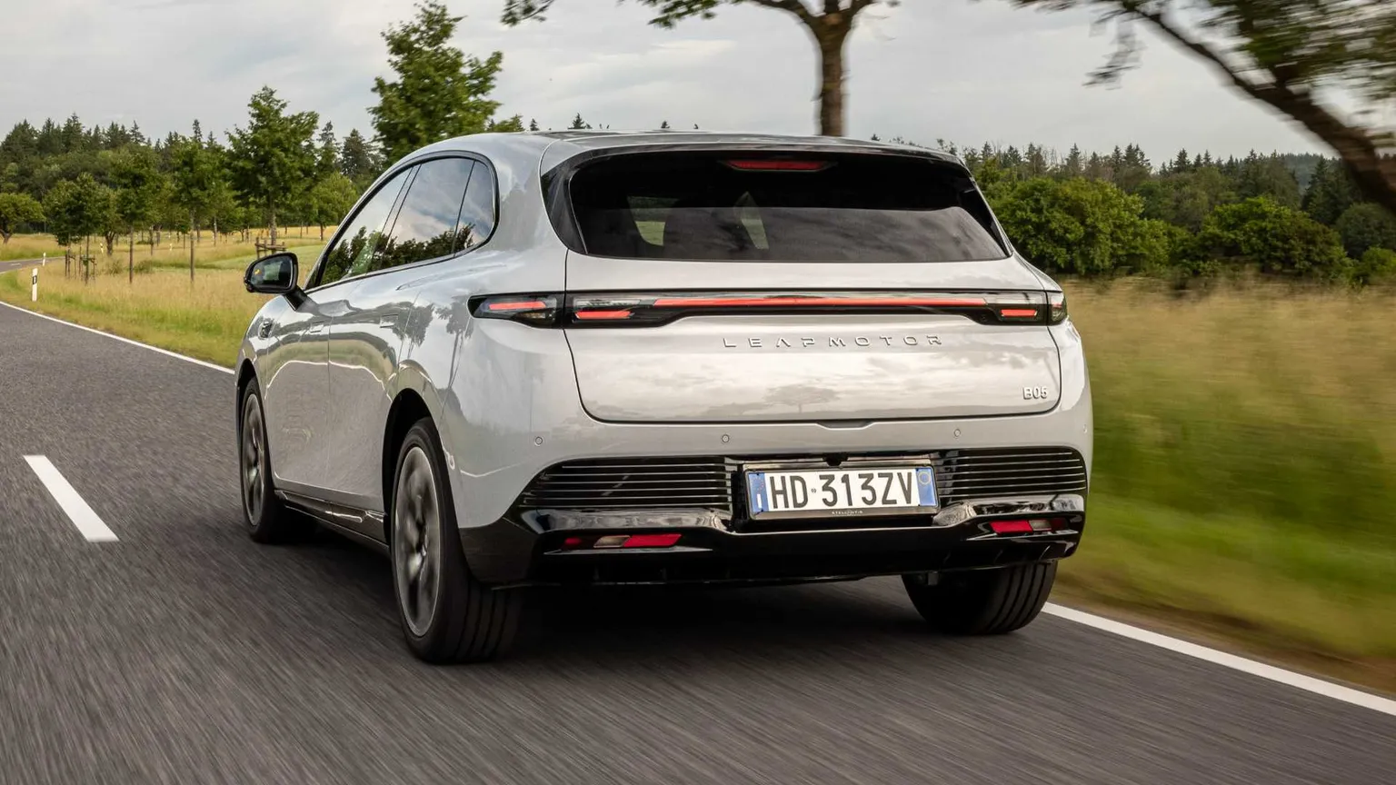 Leapmotor B05, l’elettrica cinese che vuole diventare l’auto di famiglia