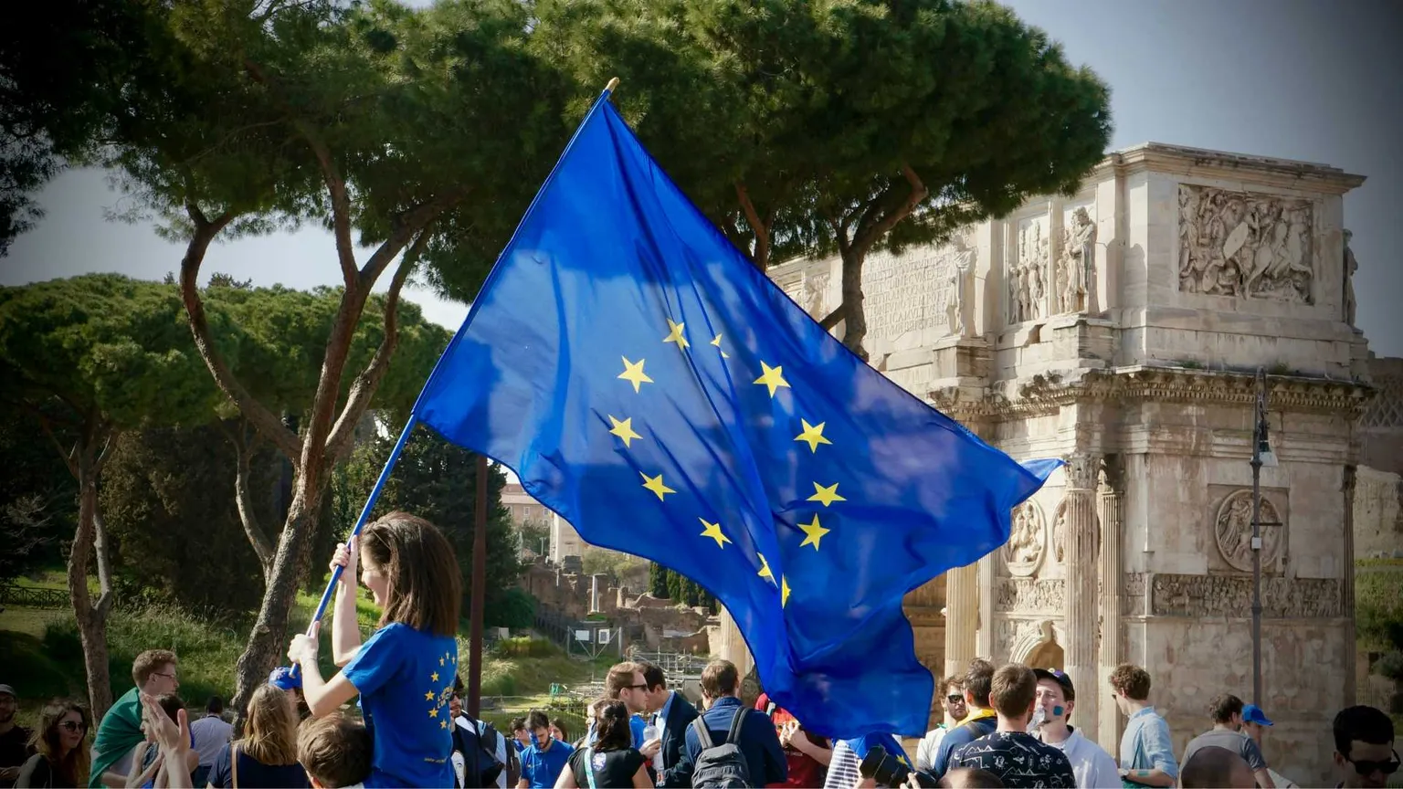 Candidabili in Europa a 18 anni: ecco la proposta