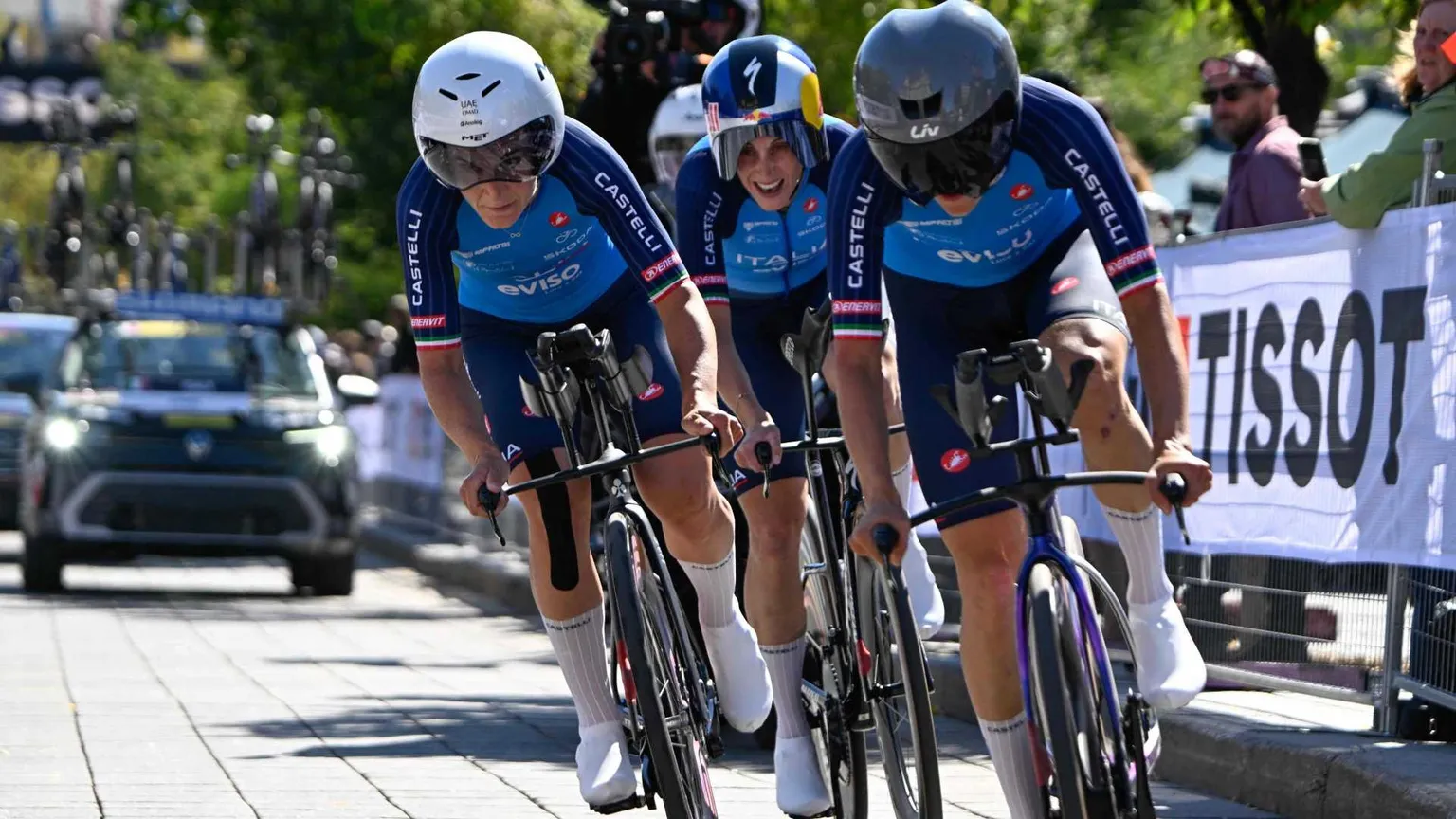 Mondiali di ciclismo, Italia d'oro nella staffetta mista