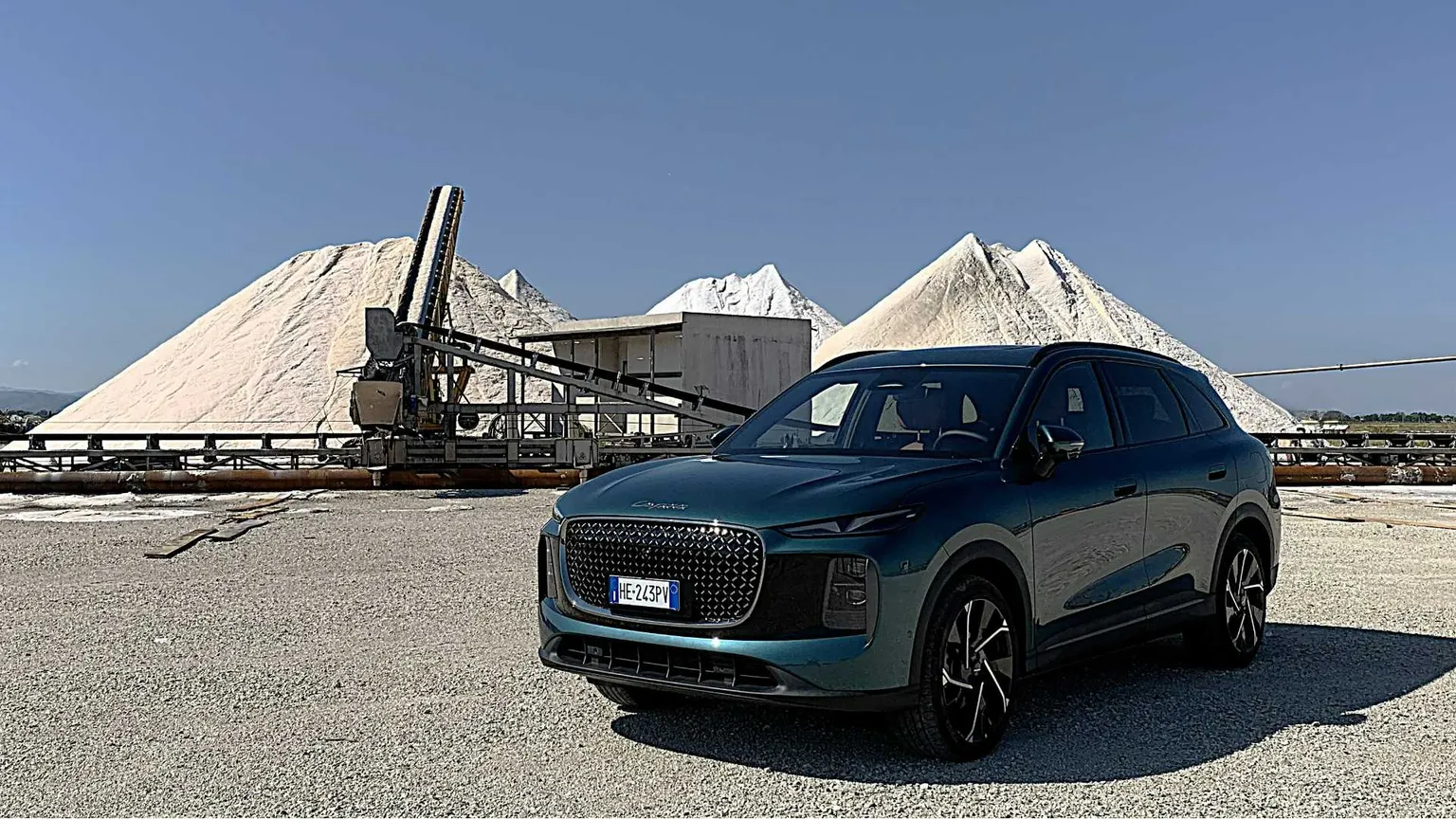 Lepas L8, il lusso accessibile viaggia per oltre 1.000 km con un pieno