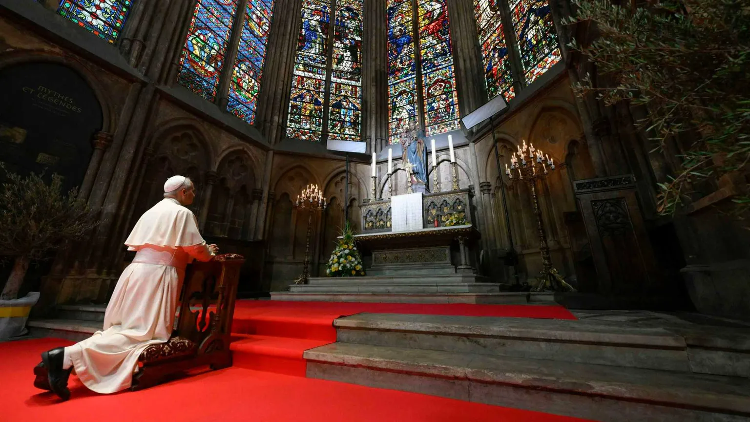 Il Papa a Lourdes, quelle parole sulle vittime di abusi che consolano e rincuorano