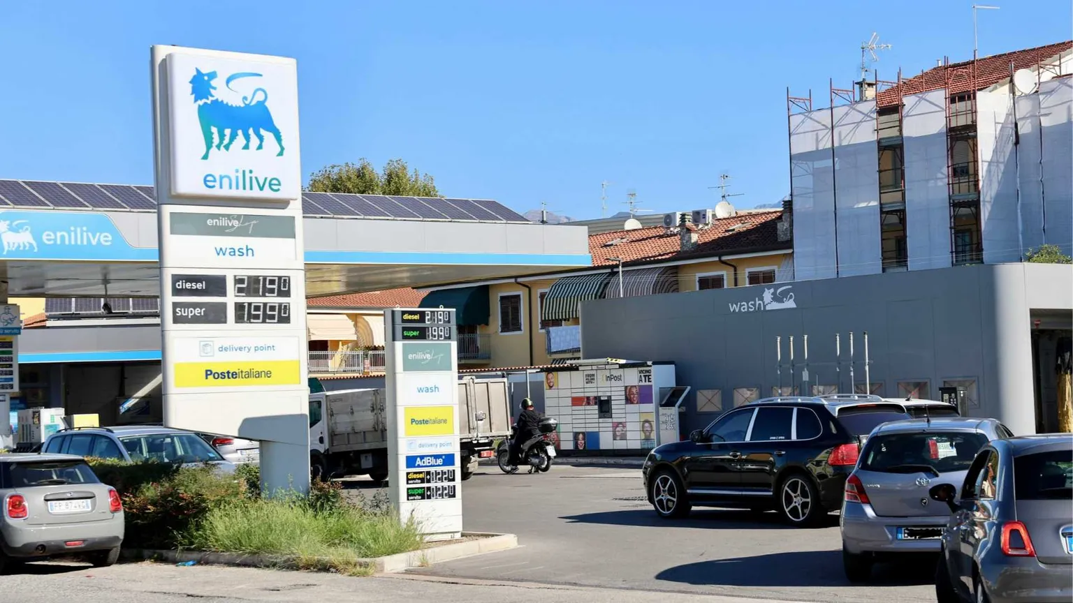 Lo sconto sui carburanti raddoppia: Ip segue Eni