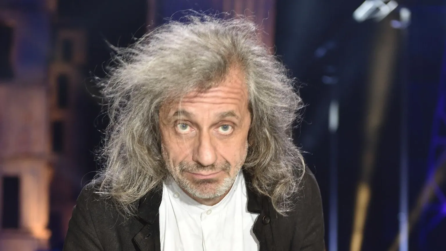 Restiamo umani, perché tornarci non è da tutti