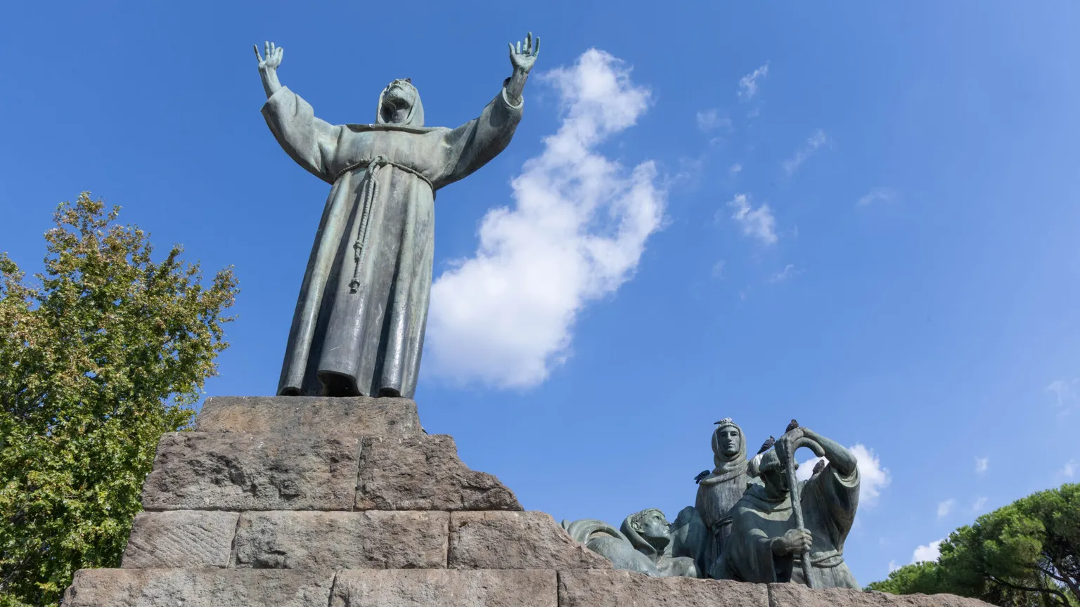 Nel cuore mistico di san Francesco l’amore per la vita, il creato. E l’Eucaristia